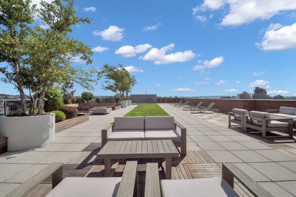 1 bed apartment at 150 Fourth Avenue, Unit 4F, Park Slope, photo 10 of 15