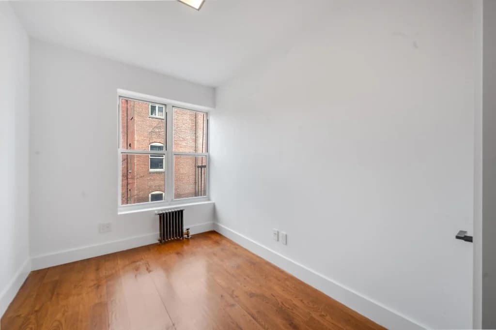 3 bed apartment at 629 East 5th Street, Unit 16, East Village, photo 7 of 10