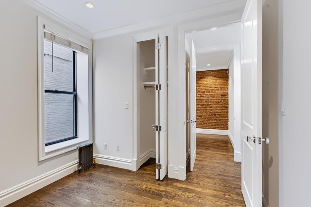 3 bed apartment at 552 Broome Street, Unit 1C, Hudson Square, photo 9 of 17