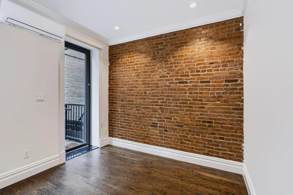 3 bed apartment at 552 Broome Street, Unit 1C, Hudson Square, photo 11 of 17