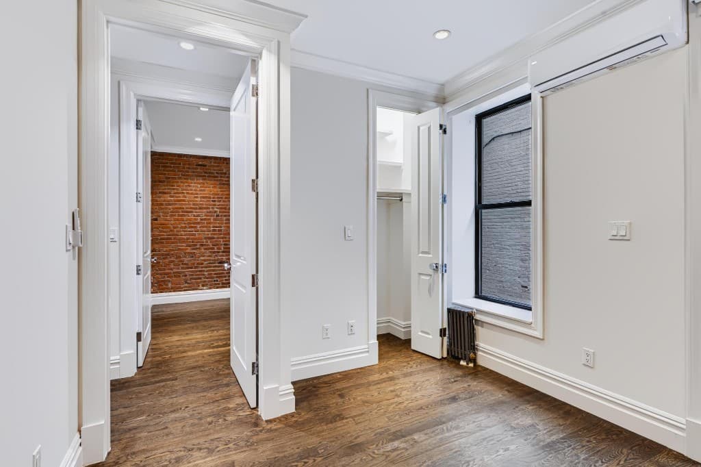 3 bed apartment at 552 Broome Street, Unit 1C, Hudson Square, photo 12 of 17