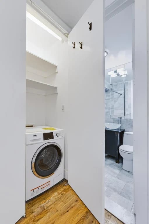1 bed apartment at 156 Prince Street, Unit 5C, SoHo, photo 8 of 10