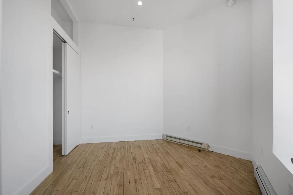 1381 Myrtle Avenue, photo 5