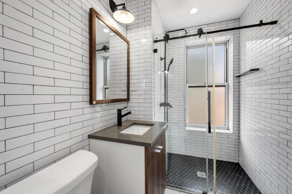 1 bed apartment at 629 East 5th Street, Unit 11, East Village, photo 7 of 9