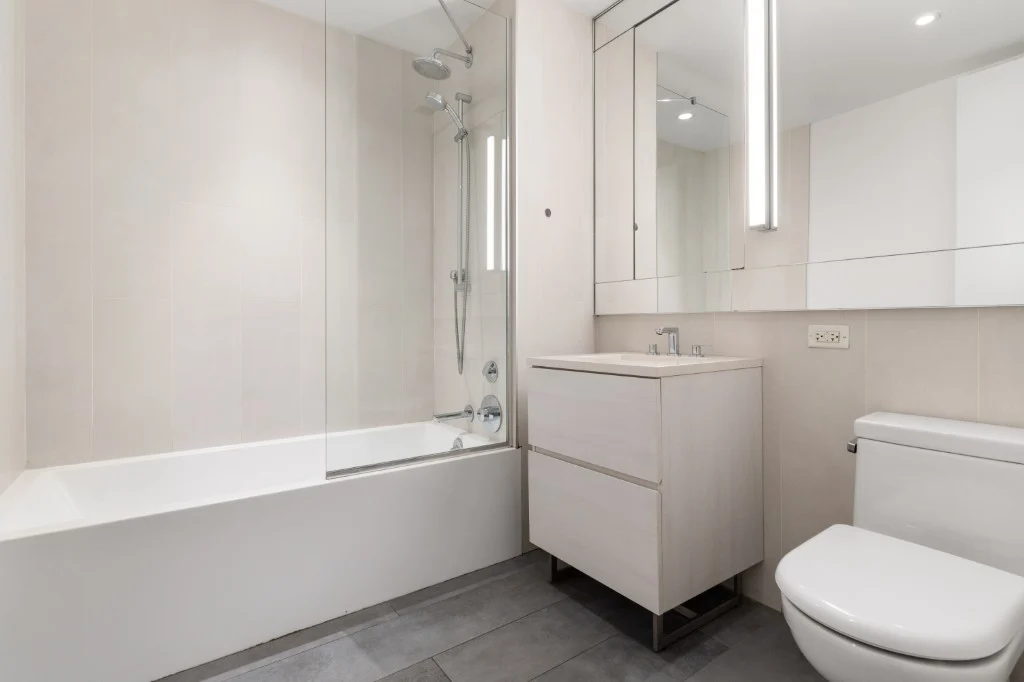 Studio apartment at 430 Albee Square, Unit 4A, Downtown Brooklyn, photo 4 of 7
