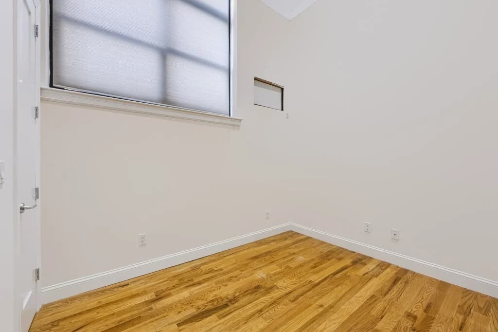 2 bed apartment at 210 East 22nd Street, Unit 0GLC, Gramercy Park, photo 6 of 15