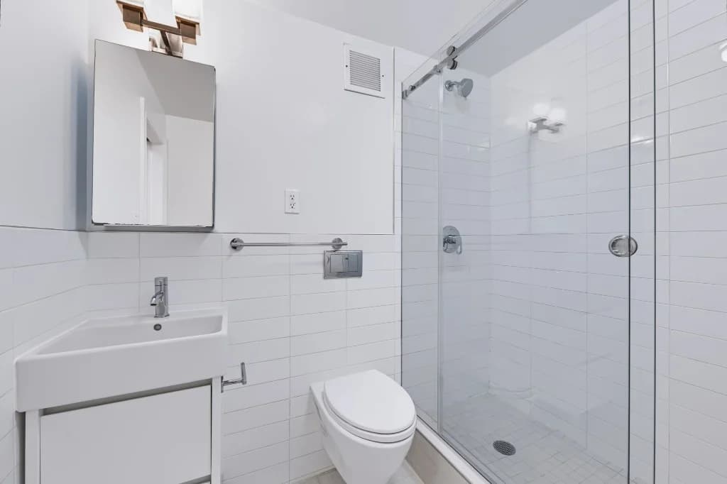2 bed apartment at 210 East 22nd Street, Unit 0GLC, Gramercy Park, photo 10 of 15