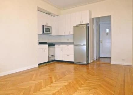 1 Bed apartment at 117 W 13th St, Unit 20, West Village