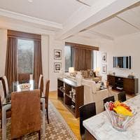 1 bed apartment at 160 Central Park South, Unit 407, Midtown West, photo 3 of 8