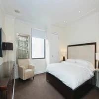 160 Central Park South, photo 5