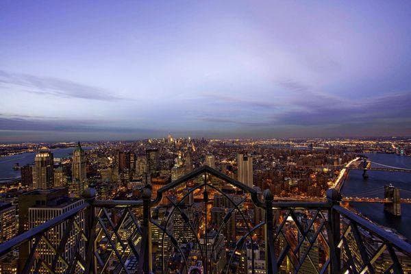 Studio apartment at 70 Pine Street, Unit 3607, Financial District, photo 1 of 4