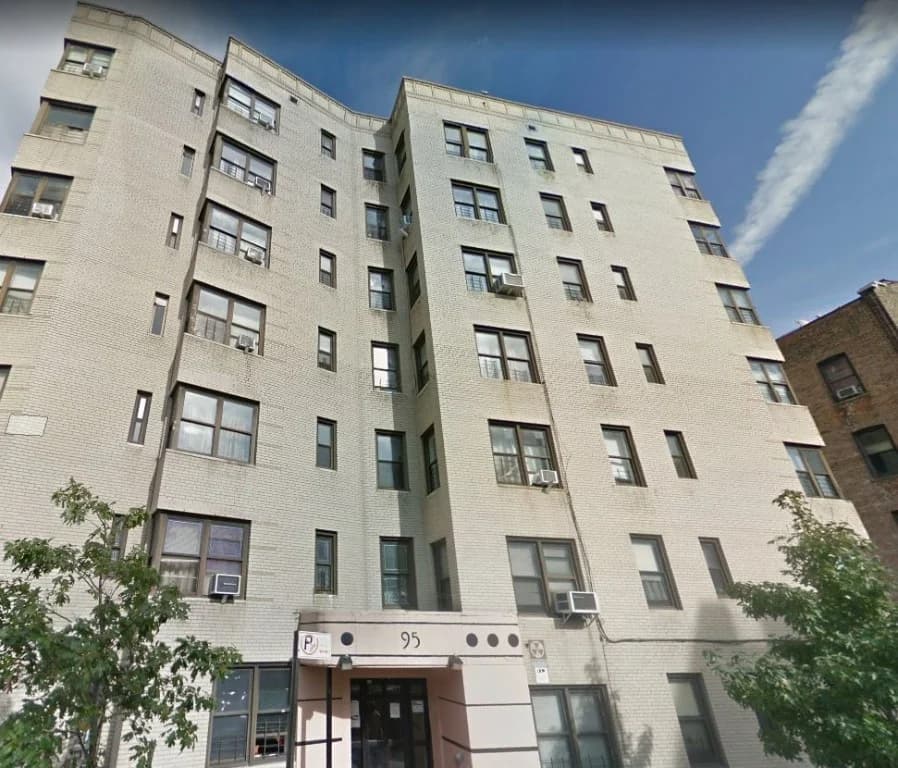 2 Bed apartment at 95 West 195th Street, Unit 6B, Fordham, photo 1 of 1