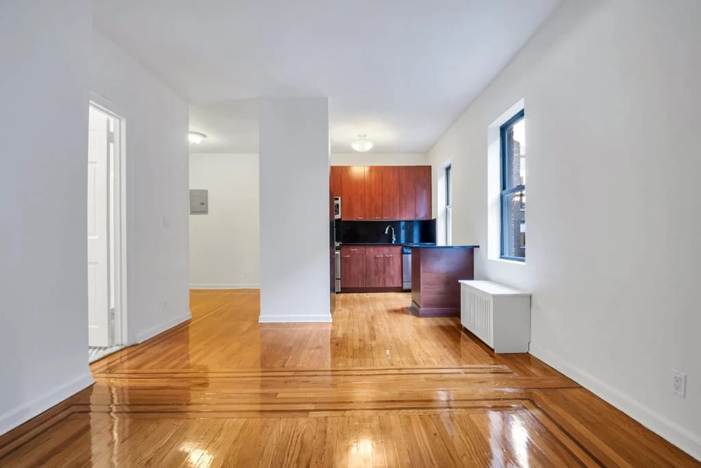 121 Madison Avenue, photo 3