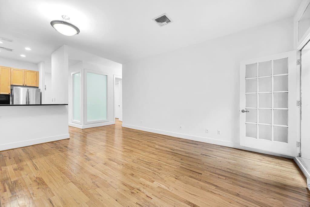 2 Bed apartment at 122 East 27th Street, Unit 2B, NoMad, photo 1 of 11