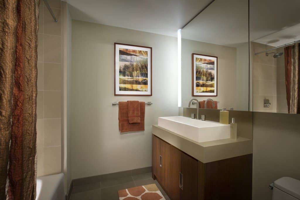 450 West 17th Street, photo 4