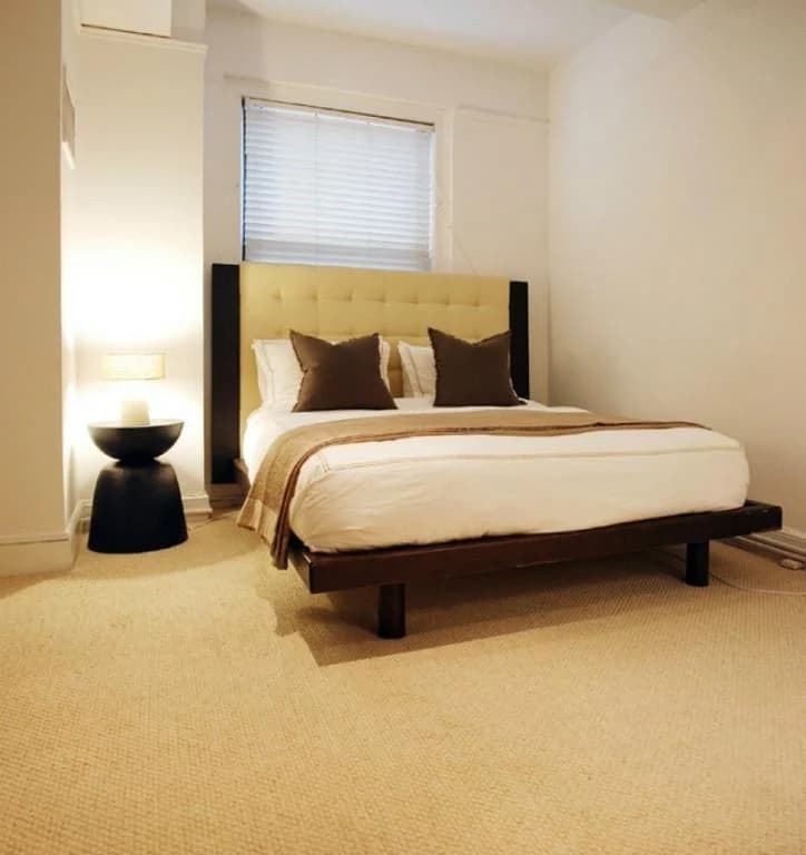 1 bed apartment at 145 West 58th Street, Unit 6M, Midtown West, photo 3 of 5