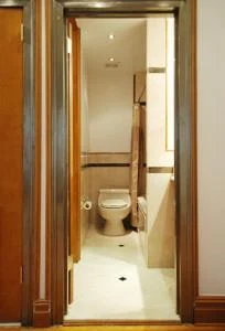 1 Bed apartment at 145 West 58th Street, Unit 6K, Midtown West, photo 1 of 15