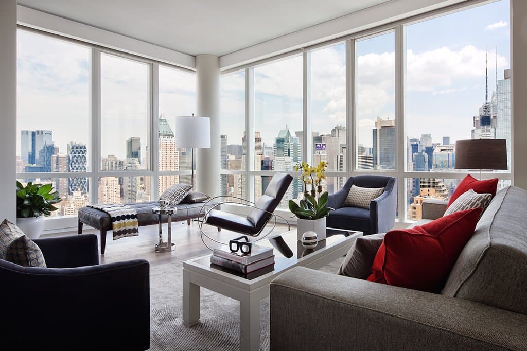 Studio apartment at 450 West 42nd Street, Unit 48K, Hell's Kitchen, photo 1 of 8