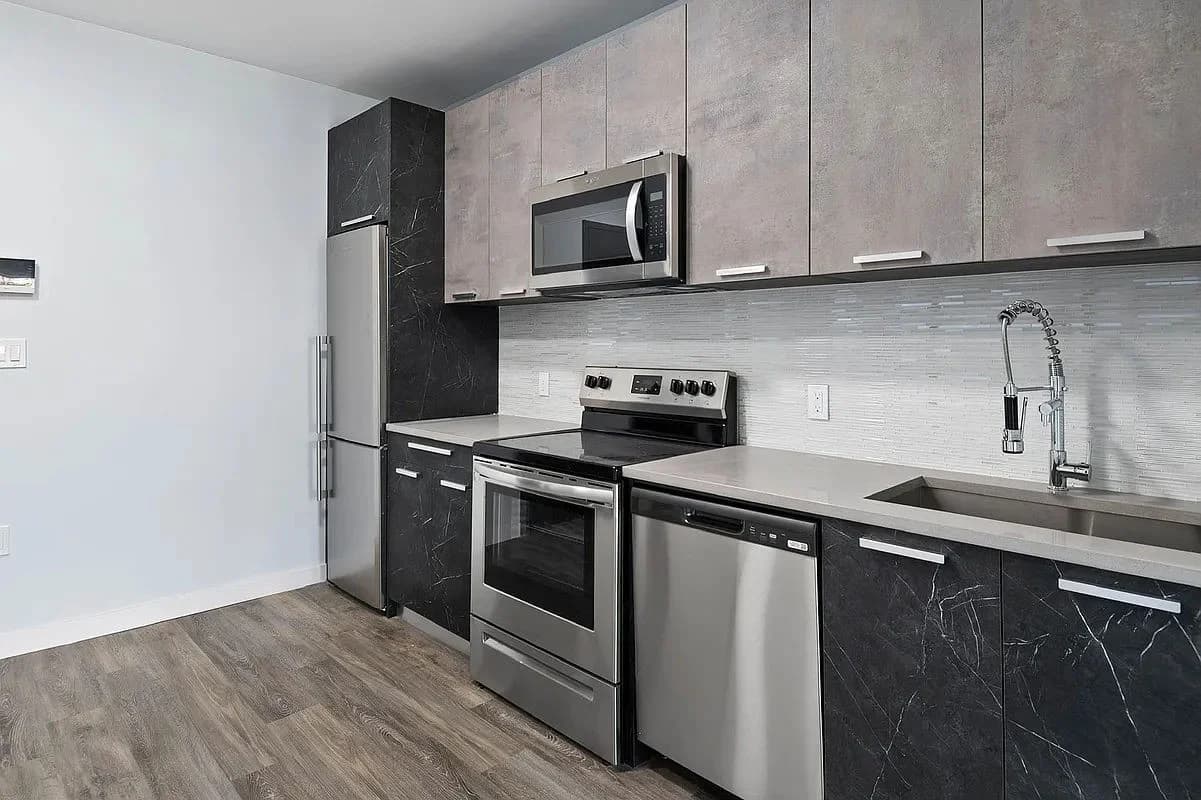 1 bed apartment at 2733 East 12th Street, Unit 3A, Brighton Beach, photo 3 of 8