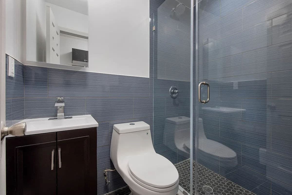 171 Attorney Street, photo 3