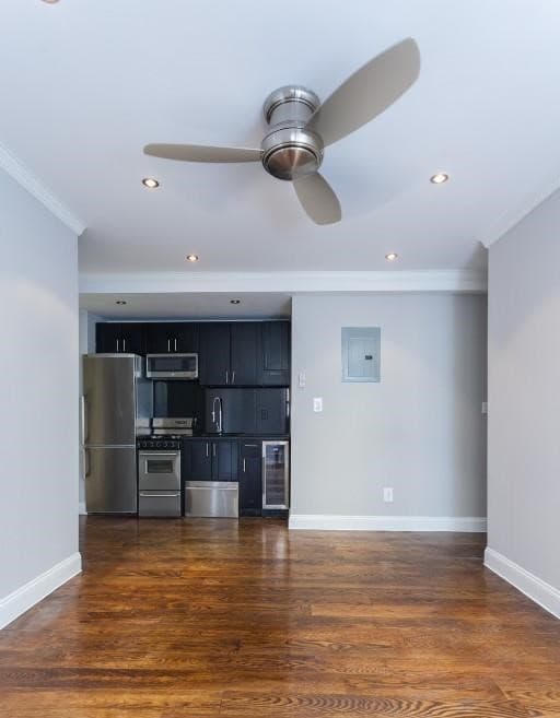 4 bed apartment at 343 East 8th Street, Unit 2B, East Village, photo 6 of 6