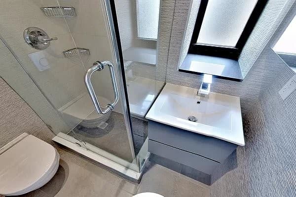 227 East 82nd Street, photo 5