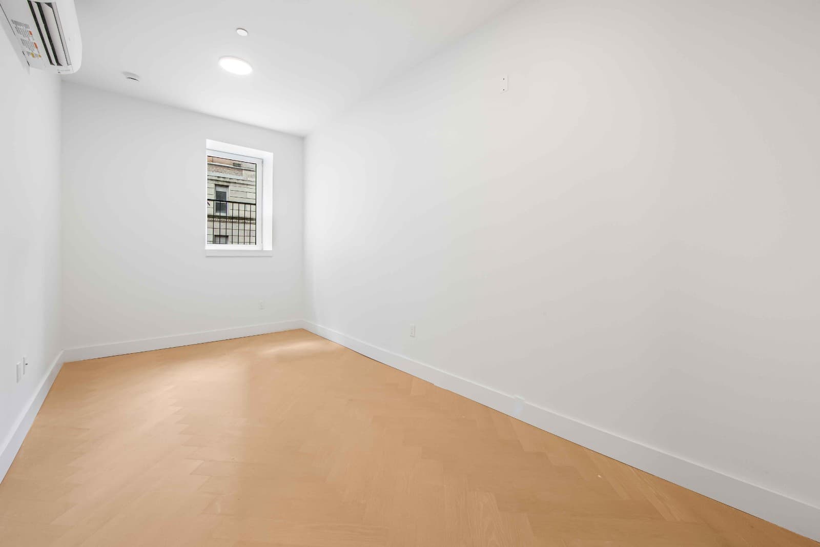 1 bed apartment at 321 East 17th Street, Unit 3A, Gramercy Park, photo 7 of 8