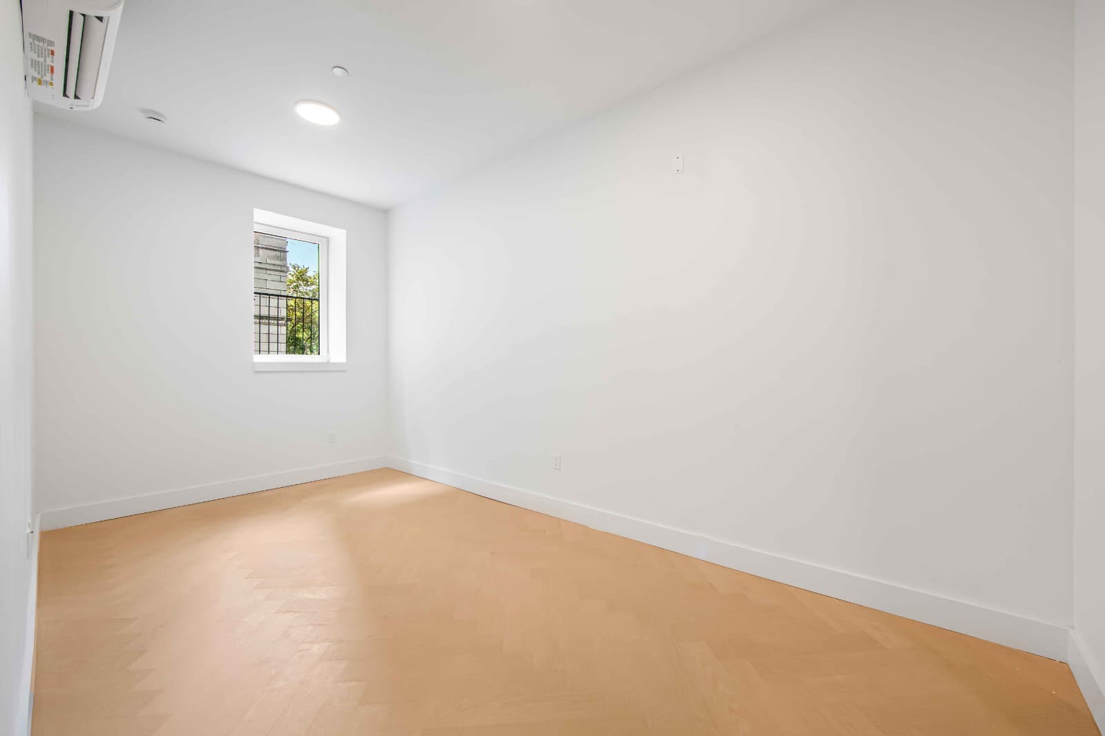 1 bed apartment at 321 East 17th Street, Unit 3A, Gramercy Park, photo 8 of 8