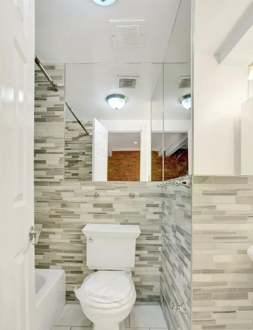 3 bed apartment at 424 East 9th Street, Unit 7, East Village, photo 6 of 7