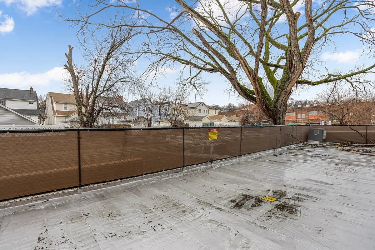 Studio apartment at 88-30 182nd Street, Unit 1E, Jamaica, photo 13 of 13