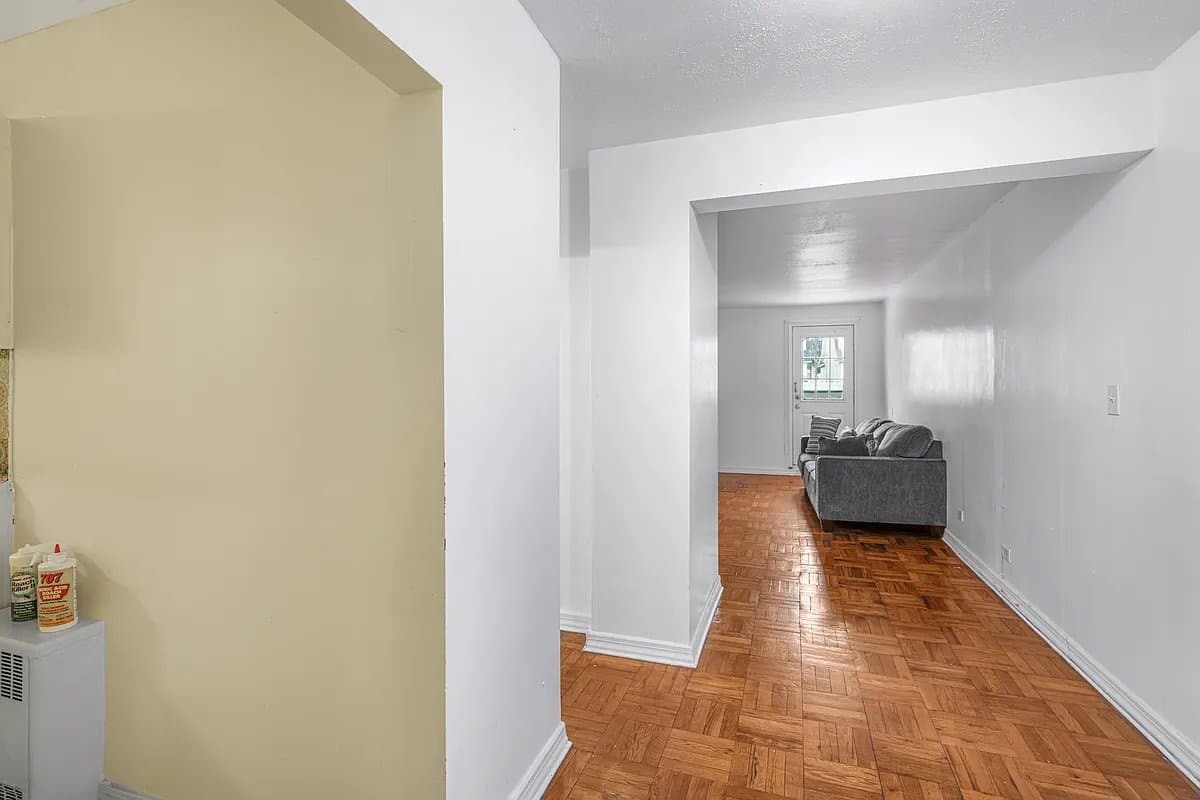 Studio apartment at 88-30 182nd Street, Unit 1E, Jamaica, photo 8 of 13