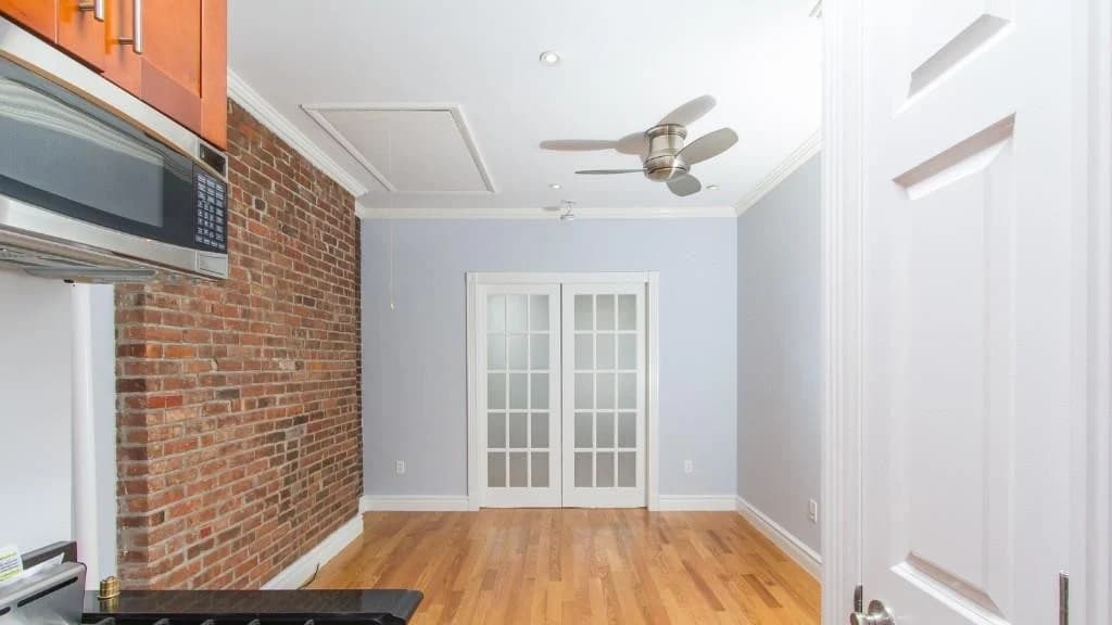 1 bed apartment at 246 Mott Street, Unit 24, Nolita, photo 3 of 8