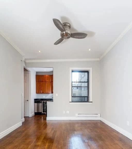 290 West 12th Street, photo 3