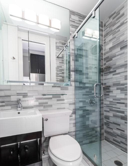 4 bed apartment at 199 East 3rd Street, Unit 1A, East Village, photo 8 of 9