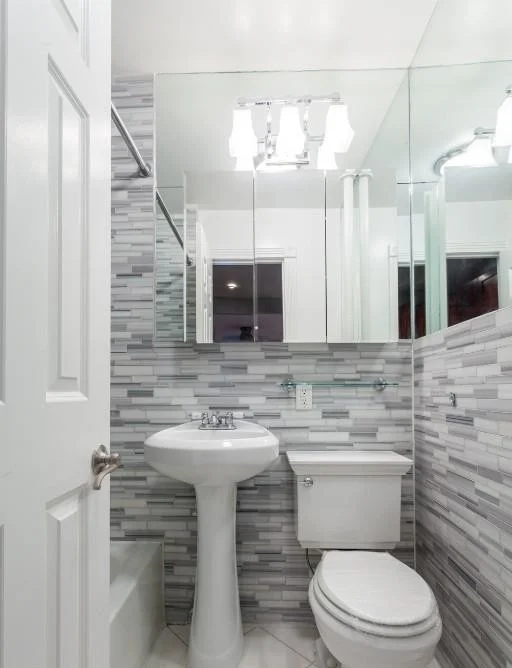 1 bed apartment at 7 E 75th St, Unit 4D, Upper East Side, photo 5 of 5