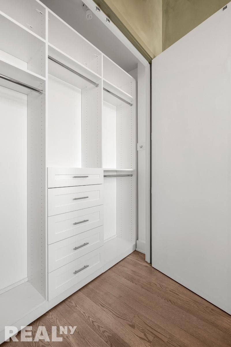 1 bed apartment at 282 Nassau Avenue, Unit 3A, Greenpoint, photo 6 of 14
