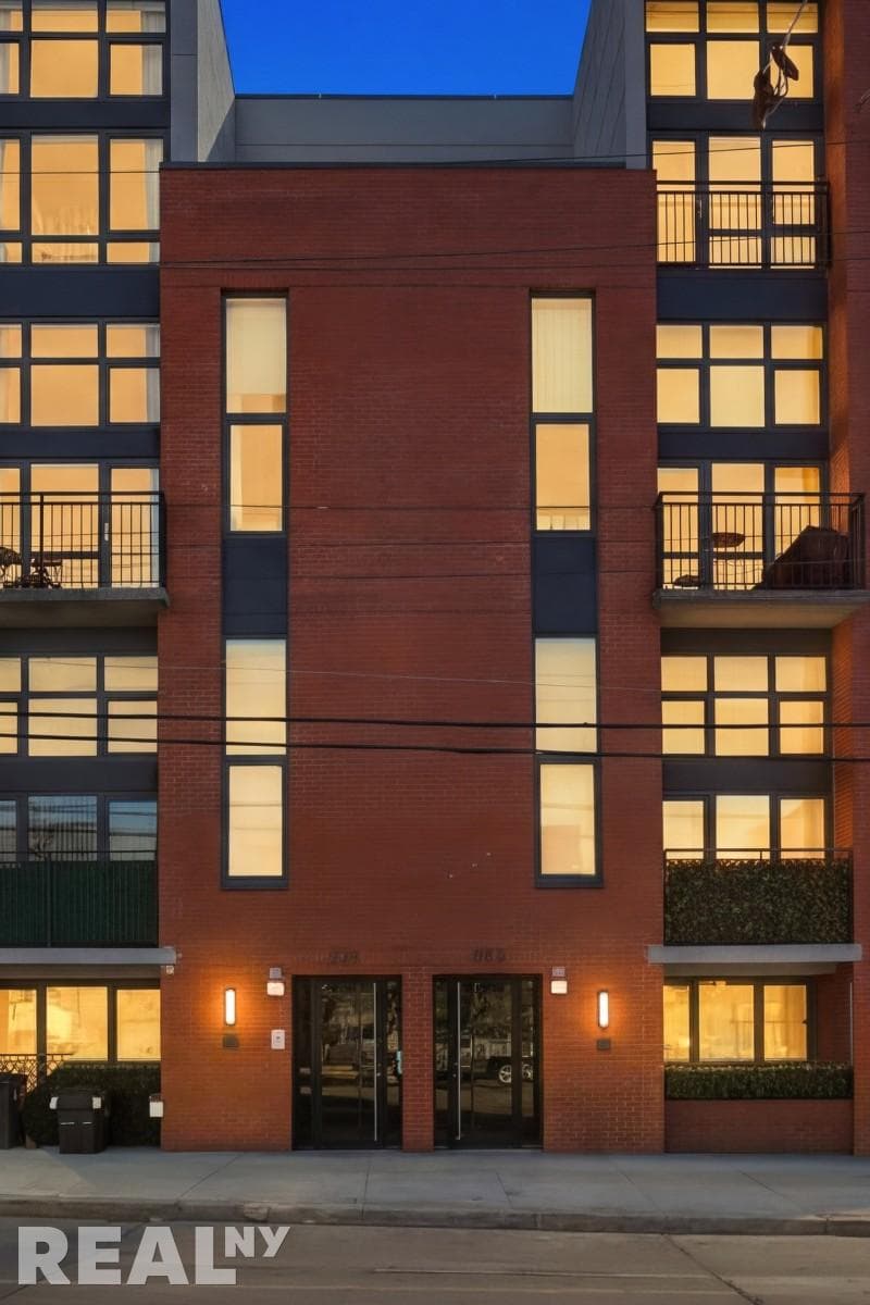 1 bed apartment at 282 Nassau Avenue, Unit 3A, Greenpoint, photo 12 of 14