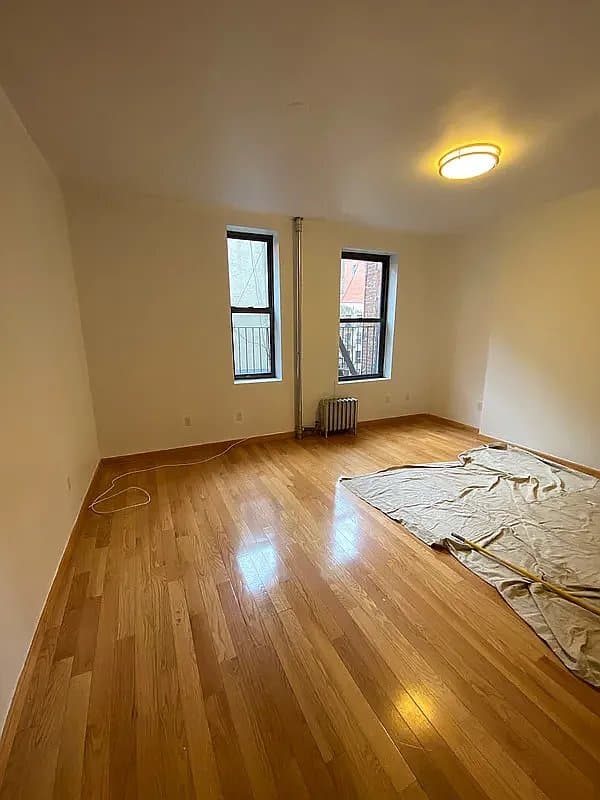 120 Madison Street, photo 2