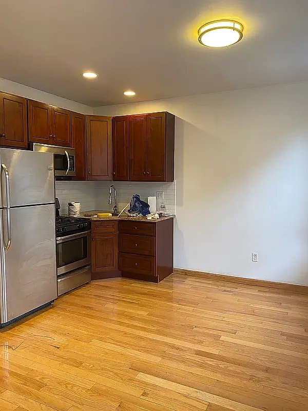 120 Madison Street, photo 4