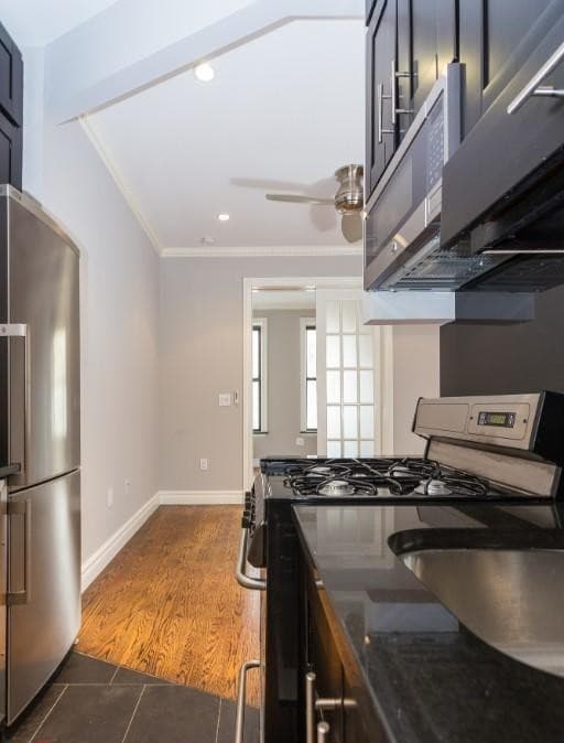 1 bed apartment at 60 AVENUE B, Unit 4A, East Village, photo 5 of 6