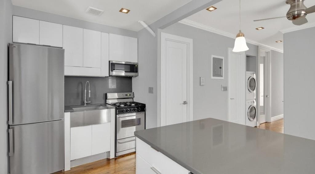 2 bed apartment at 219 East 23rd Street, Unit 18, Kips Bay, photo 4 of 4
