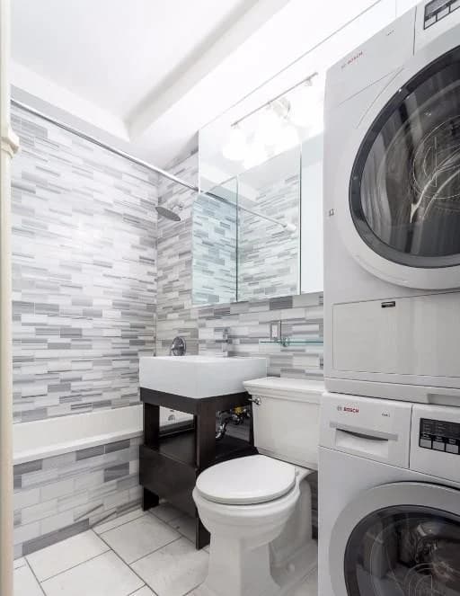 1 bed apartment at 562 Hudson St, Unit 4, West Village, photo 5 of 5