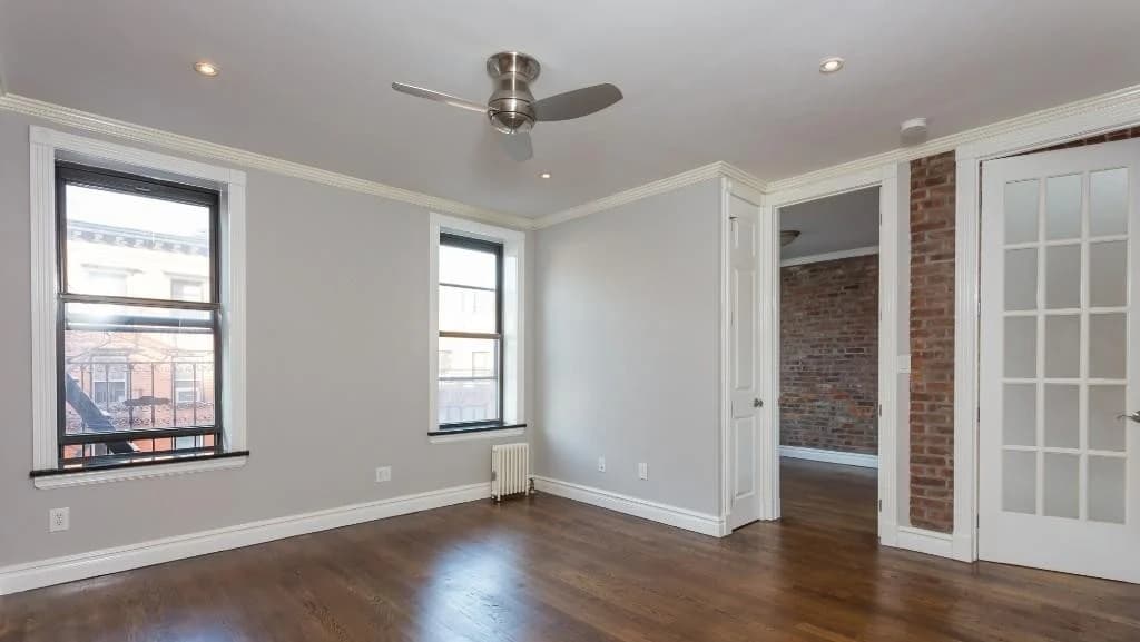 3 bed apartment at 340 East 18th Street, Unit 3B, Gramercy Park, photo 4 of 8