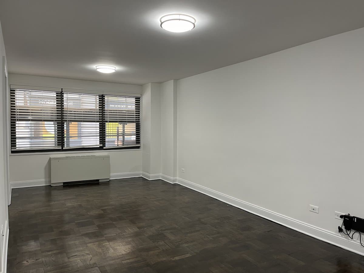 1 bed apartment at 96 Fifth Avenue, Unit 2L, Union Square, photo 4 of 16