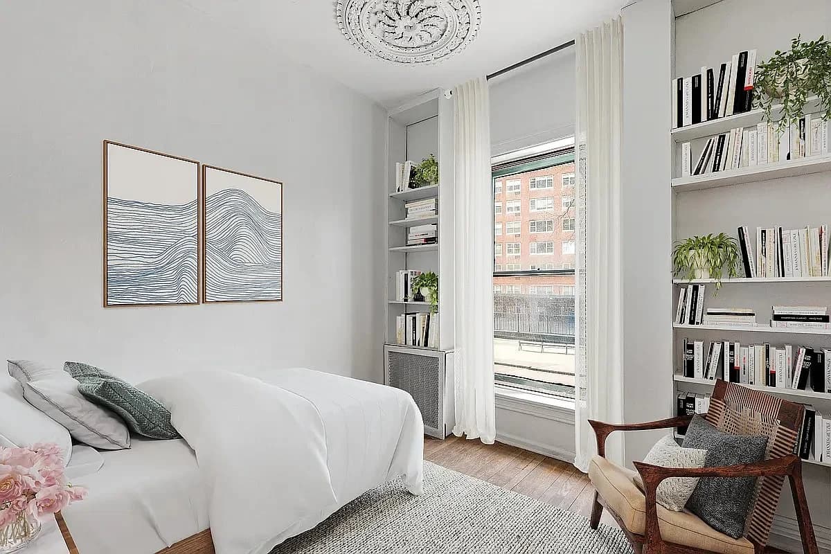 2 bed apartment at 198 Sixth Avenue, Unit 2, SoHo, photo 5 of 6