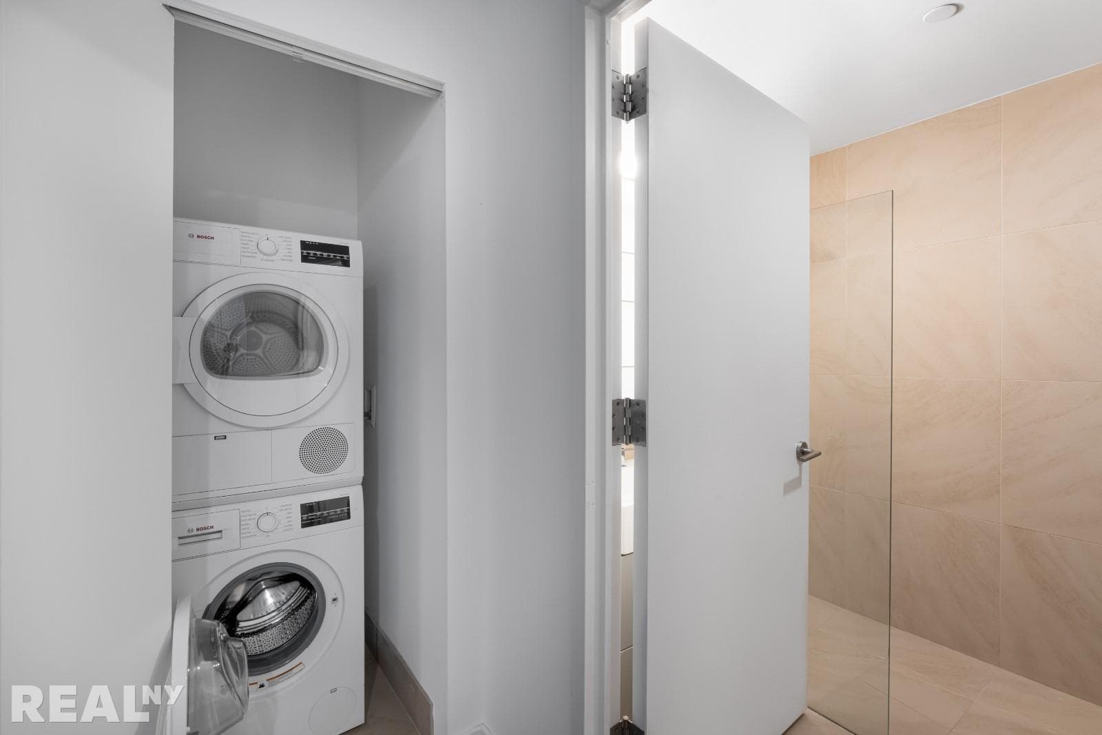 2 bed apartment at 181 Front Street, Unit 8B, Dumbo, photo 5 of 13