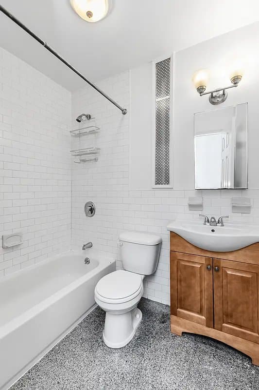 566 Baltic Street, photo 5
