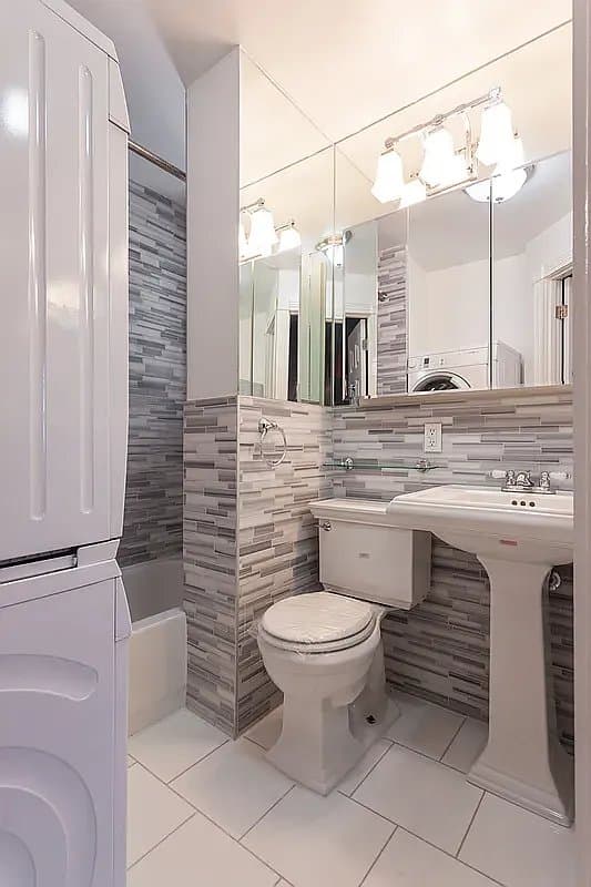 527 East 5th Street, photo 4