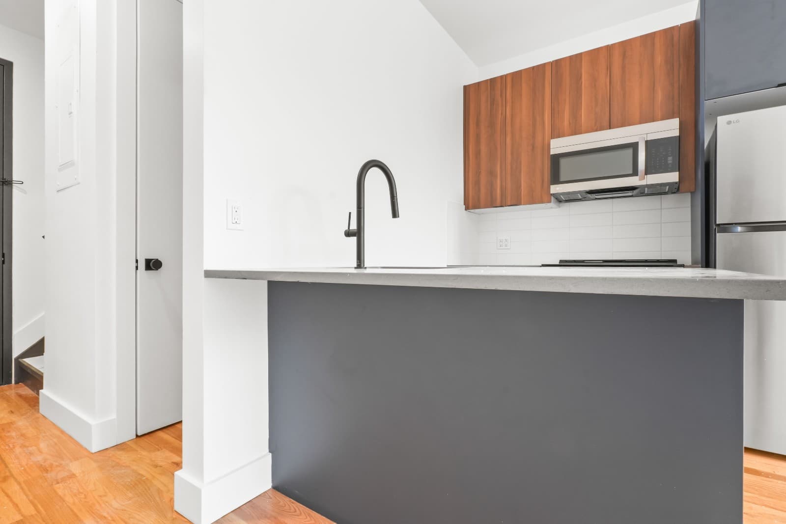 2 bed apartment at 271 East 28th Street, Unit 4R, Flatbush, photo 7 of 15
