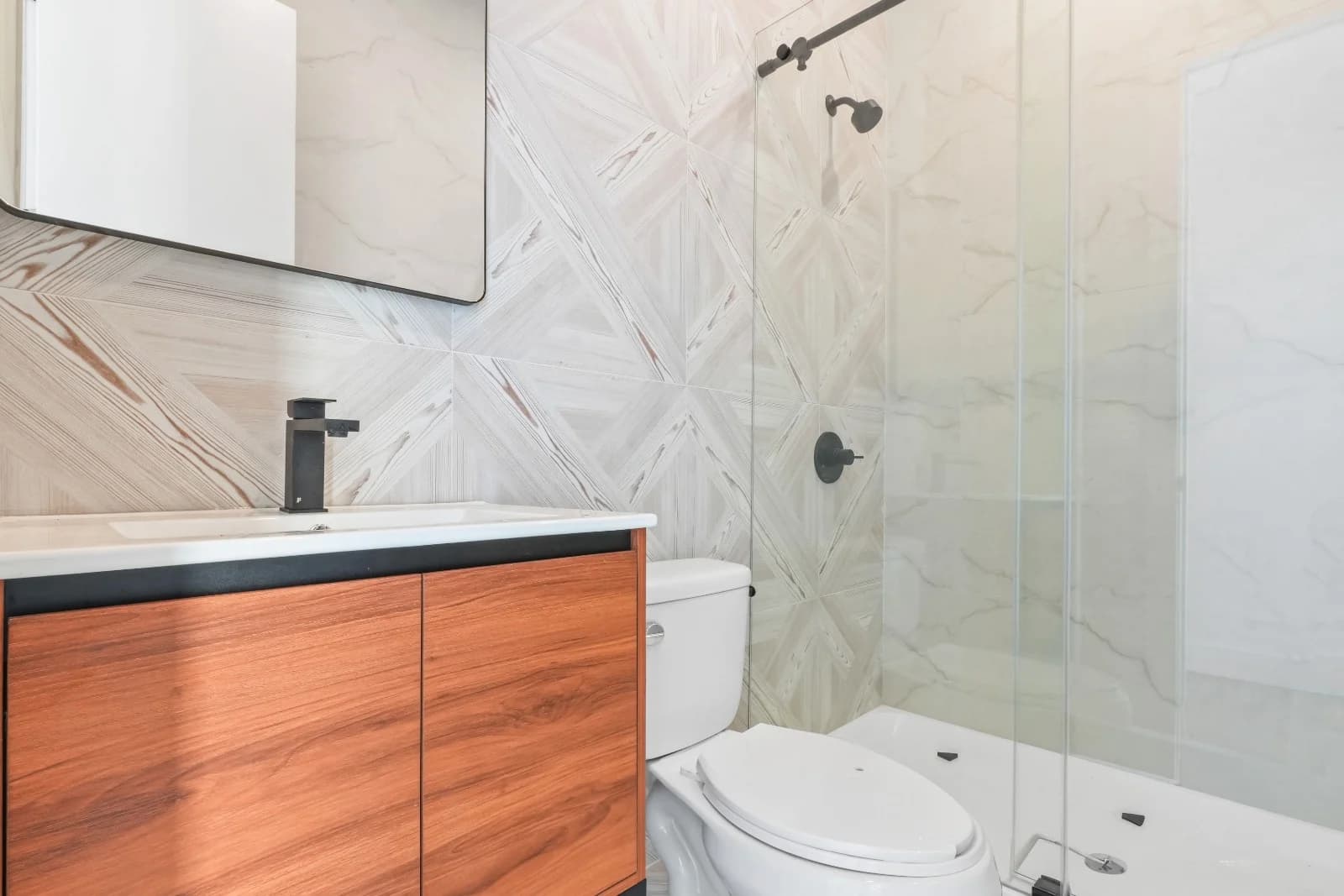 2 bed apartment at 271 East 28th Street, Unit 4R, Flatbush, photo 12 of 15